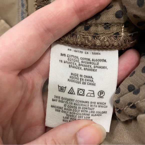 Anthropologie Pilcro NWOT size 32 beige chinos size 32 - Picture 7 of 8